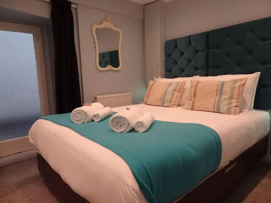شقة Darling By The Seaside. Boutique Luxury For Groups By Crown Gardens Holiday Homes برايتون المملكة المتحدة